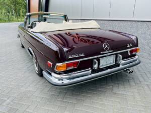 Afbeelding 7/38 van Mercedes-Benz 280 SE (1971)