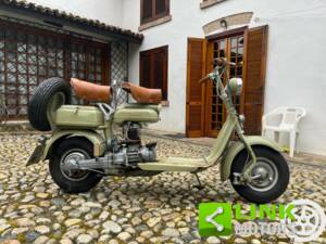 Image 2/10 de Innocenti DUMMY (1953)