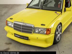 Immagine 6/15 di Mercedes-Benz 190 E 2.5-16 Evolution I (1989)