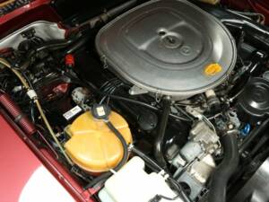 Bild 28/30 von Mercedes-Benz 560 SL (1989)