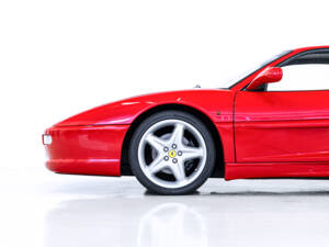 Image 7/55 of Ferrari F 355 Berlinetta (1994)