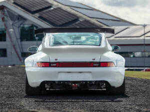 Image 7/50 de Porsche 911 GT2 R (1995)