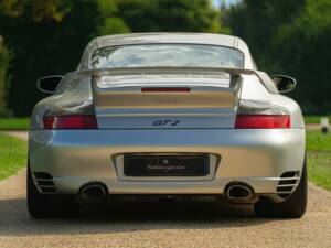 Imagen 15/50 de Porsche 911 GT2 (2002)