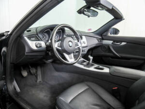 Image 11/50 of BMW Z4 sDrive23i (2011)