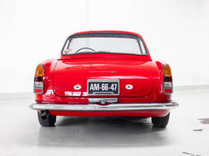 Image 6/39 of Alfa Romeo 2000 Spider (1960)