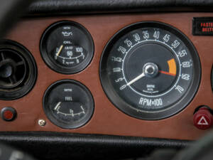 Bild 20/50 von Triumph Stag (1972)