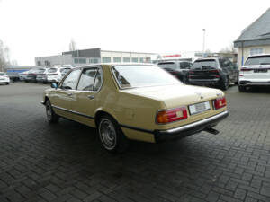 Image 6/23 of BMW 730 (1977)