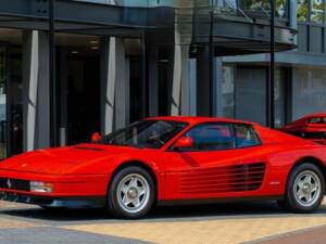 Imagen 1/7 de Ferrari Testarossa (1988)