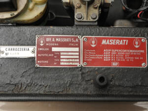 Bild 19/36 von Maserati Indy 4200 (1970)