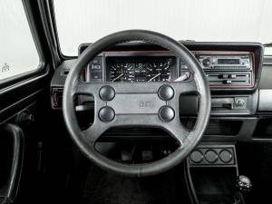 Image 6/50 de Volkswagen Golf I GTI Pirelli 1.8 (1983)