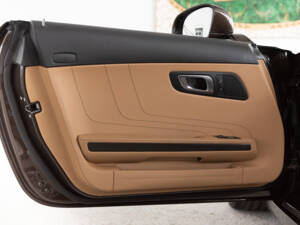 Imagen 35/59 de Mercedes-Benz SLS AMG Roadster (2012)