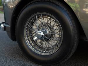 Immagine 16/34 di Aston Martin DB 2&#x2F;4 Mk II (1957)