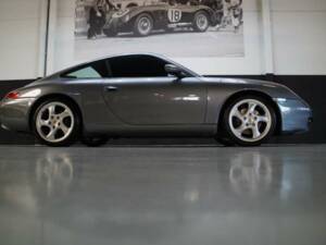 Afbeelding 25/50 van Porsche 911 Carrera (2001)