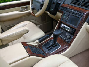 Bild 20/27 von Land Rover Range Rover 4.6 Vogue (2000)