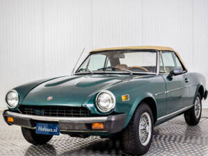 Immagine 8/50 di FIAT 124 Spider CS1 (1977)