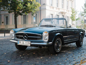 Imagen 9/32 de Mercedes-Benz 230 SL (1963)