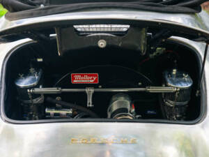 Image 3/50 of Porsche 356 C Carrera 2&#x2F;2000 GS (1964)