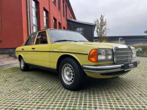 Bild 20/37 von Mercedes-Benz 280 E (1979)