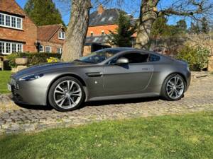 Afbeelding 4/49 van Aston Martin V12 Vantage (2009)