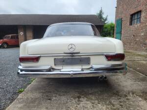 Imagen 11/49 de Mercedes-Benz 250 SE (1966)
