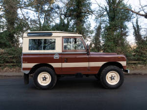 Bild 7/16 von Land Rover 88 (1982)