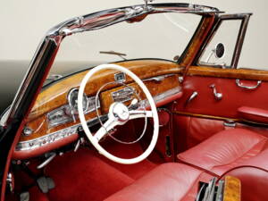 Image 9/21 de Mercedes-Benz 300 c Cabriolet D (1956)