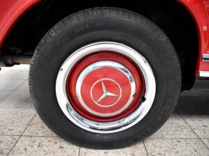 Bild 20/34 von Mercedes-Benz 230 SL (1966)