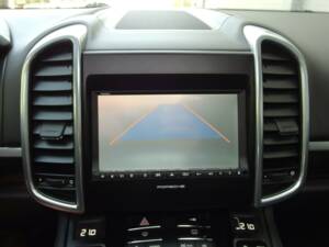 Image 65/98 of Porsche Cayenne S (2010)