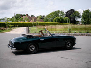 Image 40/50 of Aston Martin DB 2&#x2F;4 Mk I DHC (1954)