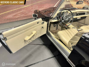 Image 34/46 of Mercedes-Benz 280 SL (1970)