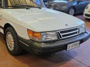 Bild 6/7 von Saab 900 2.0i 16V (1989)