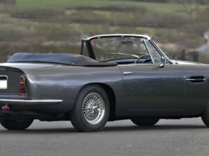 Bild 15/50 von Aston Martin DB 6 Vantage Volante (1969)