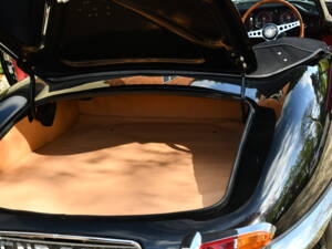 Imagen 7/8 de Jaguar E-Type (1968)