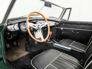 Image 11/50 de MG MGB (1967)