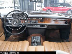 Bild 13/15 von Mercedes-Benz 280 SEL 4,5 (1971)