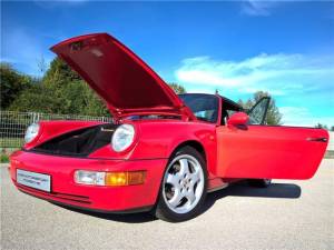 Image 4/19 de Porsche 911 Carrera 2 (1990)