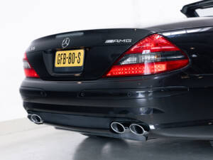 Image 35/43 of Mercedes-Benz SL 55 AMG (2007)