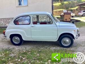 Image 4/10 of FIAT 600 D (1968)
