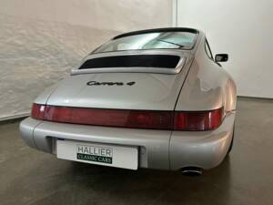 Image 4/20 of Porsche 911 Carrera 4 (1990)