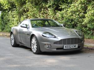 Bild 1/17 von Aston Martin V12 Vanquish (2002)
