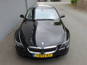 Image 8/97 de BMW 645Ci (2004)