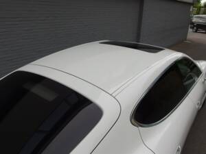 Image 38/98 of Porsche Panamera S (2010)