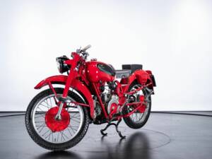 Bild 1/11 von Moto Guzzi DUMMY (1949)