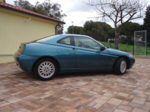 Afbeelding 10/27 van Alfa Romeo GTV 2.0 V6 Turbo (1998)