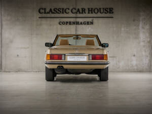 Image 4/99 of Mercedes-Benz 300 SL (1987)