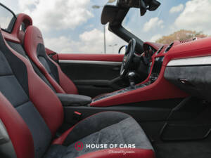 Image 30/46 of Porsche 718 Boxster Spyder (2020)