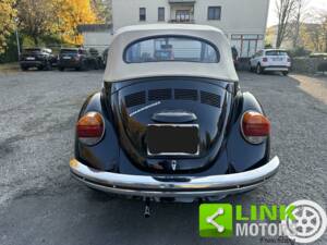 Image 7/10 de Volkswagen Maggiolone 1303 (1974)