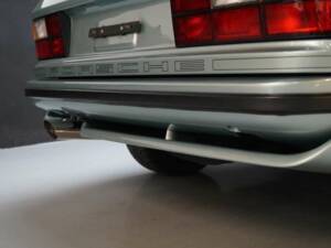 Image 31/50 de Porsche 944 Turbo (1986)