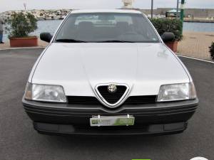 Bild 2/10 von Alfa Romeo 164 2.0 (1990)