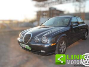 Bild 3/9 von Jaguar S-Type 3.0 V6 (2000)